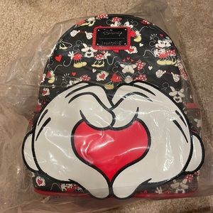 NWT Loungefly Mickey and Minnie Mouse Love Mini Backpack